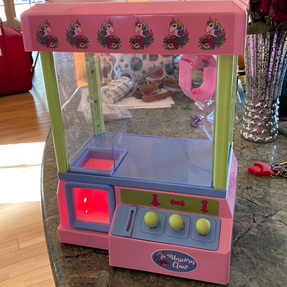 Unicorn Claw Machine for kids
